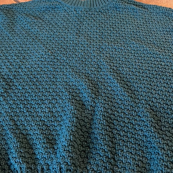 UNIVERSAL THREAD SWEATER - Picture 6 of 9